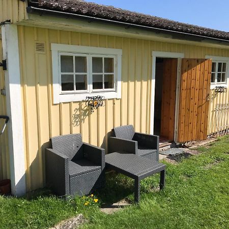 Gaeststuga I Loefsaeng Hajstorp Töreboda Zewnętrze zdjęcie