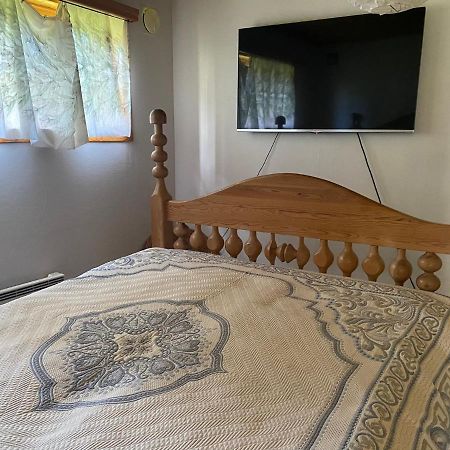 Gaeststuga I Loefsaeng Hajstorp Töreboda Zewnętrze zdjęcie